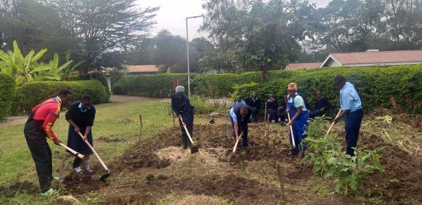 OUR-STUDENTS-AS-WELL-AS-TEACHERS-ARE-PREPARING-A-VEGETABLE-GARDEN