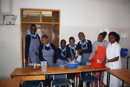 OUR-STUDENTS-TC-I-LEARNING-MAKING-CAKES